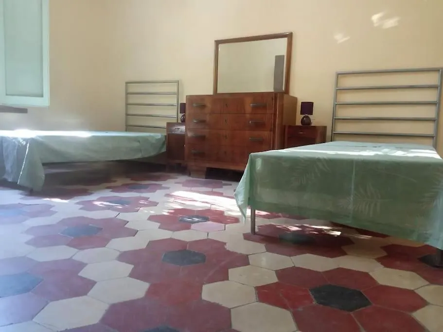 Bologna Maison Primaticcio